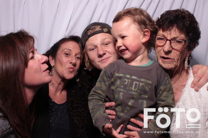 Billy's 21st | View more photos from the event at gallery.fotomachines.com.au/u/FOTOMachines/Billys-21st